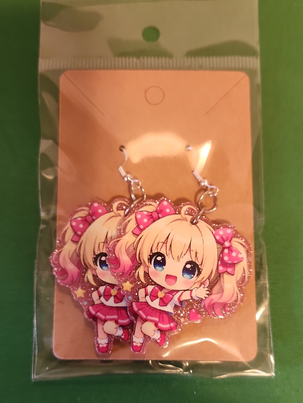 🔥Pink Sailor Moon Acrylic Dangle Earrings - Cute Chibi Character
